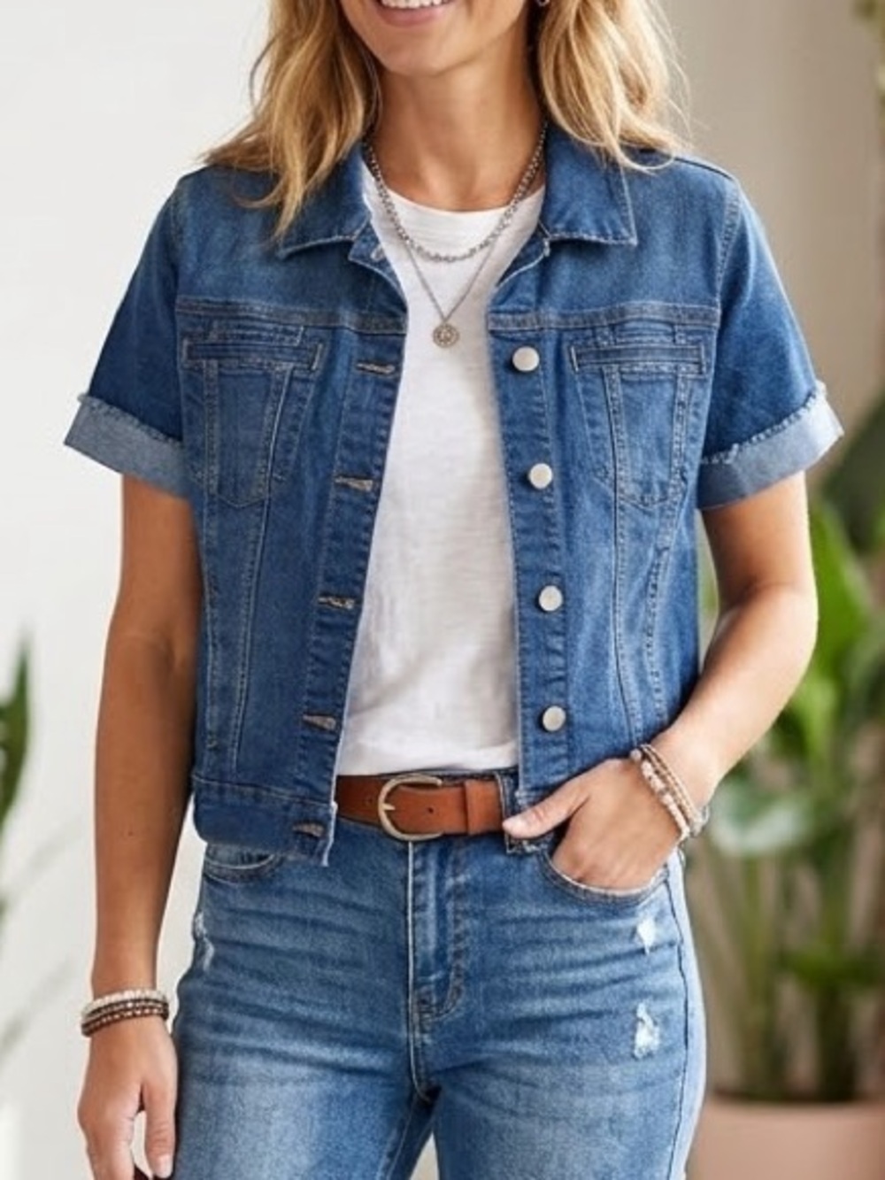 Denim Short Sleeve Jean Jacket Cuffed Raw Hem Medium Wash Small